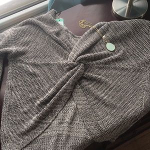 Twist Back Stitch Fix Exclusive